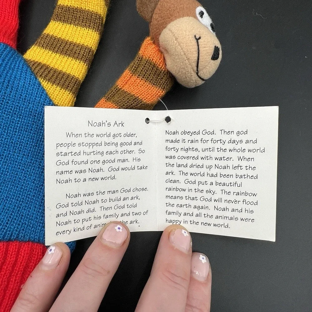 2 Dakin Story Time Mitt Puppets Hand Finger Fairy Tales Rhymes Knit Glove NEW